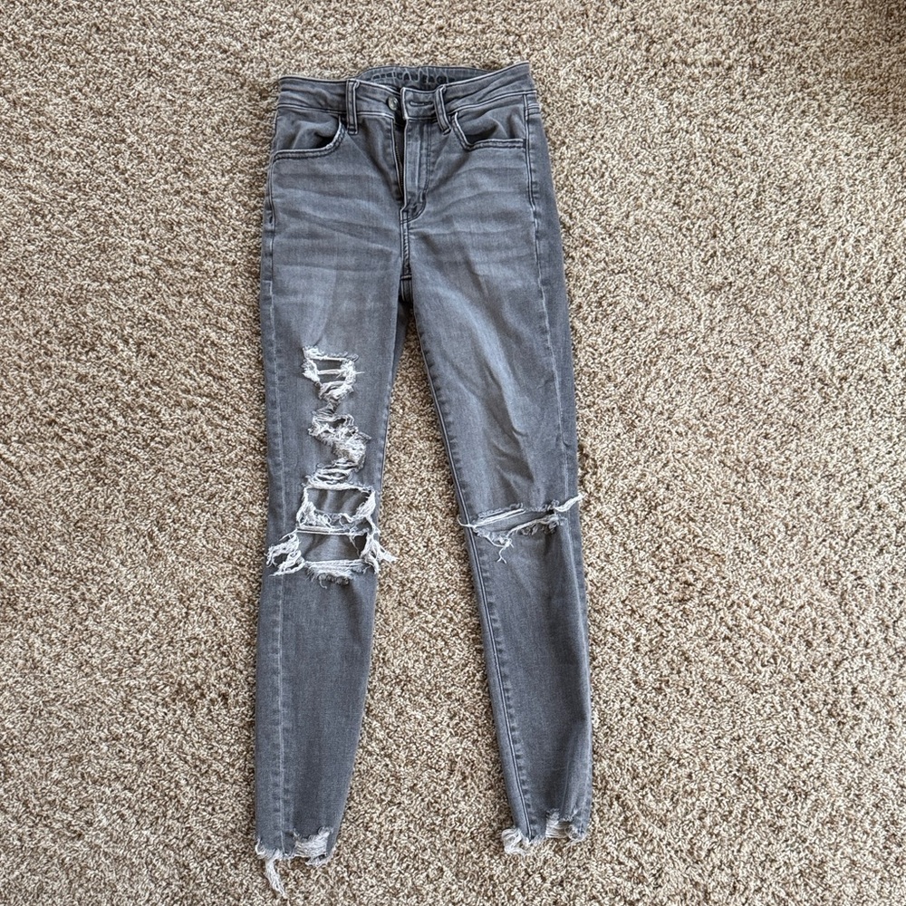 American Eagle Outfitters Gray Ripped Skinny Jeans